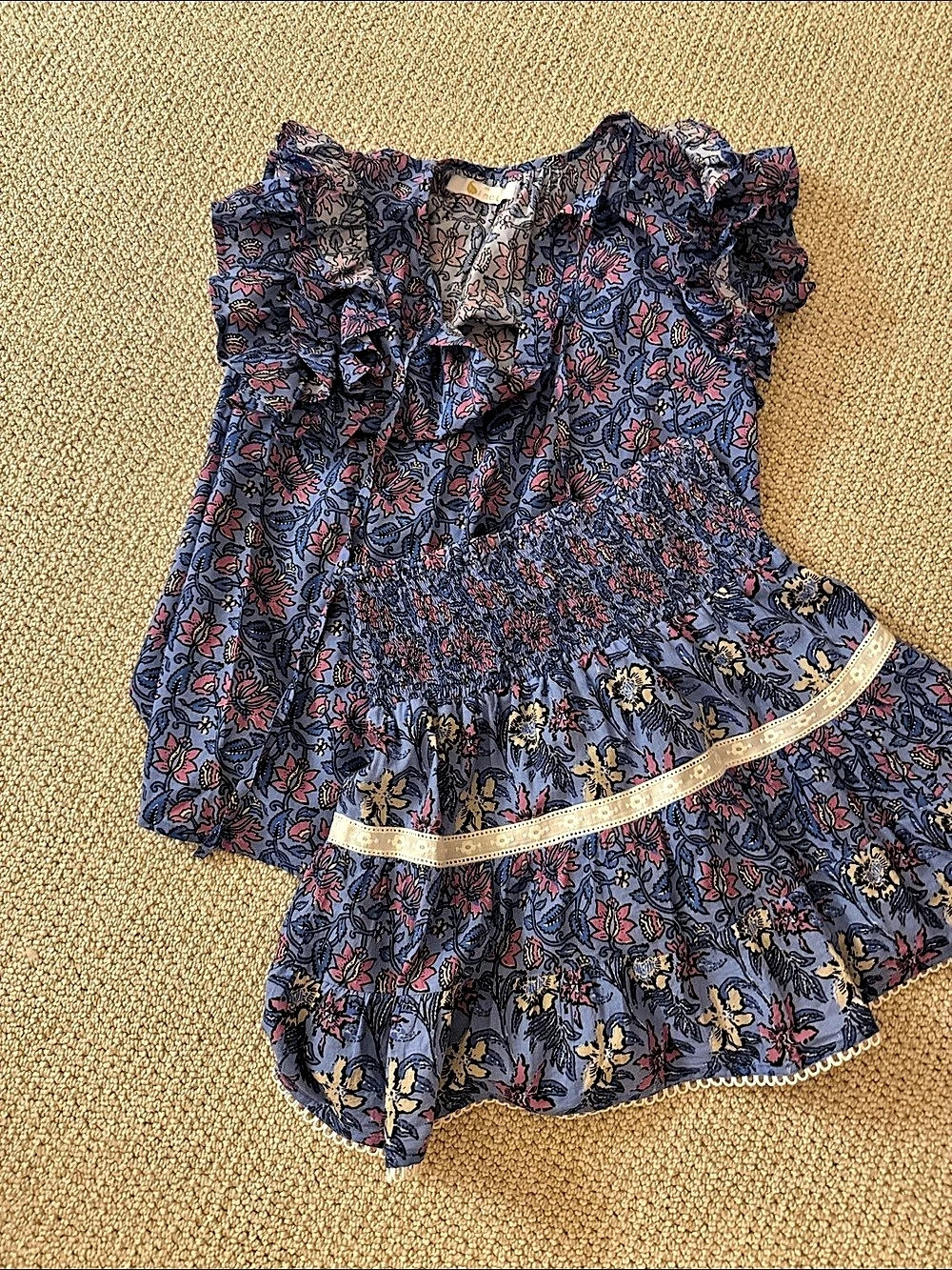 Indi Floral Ruffle Sleeve Dress in Blue & Pink Like New